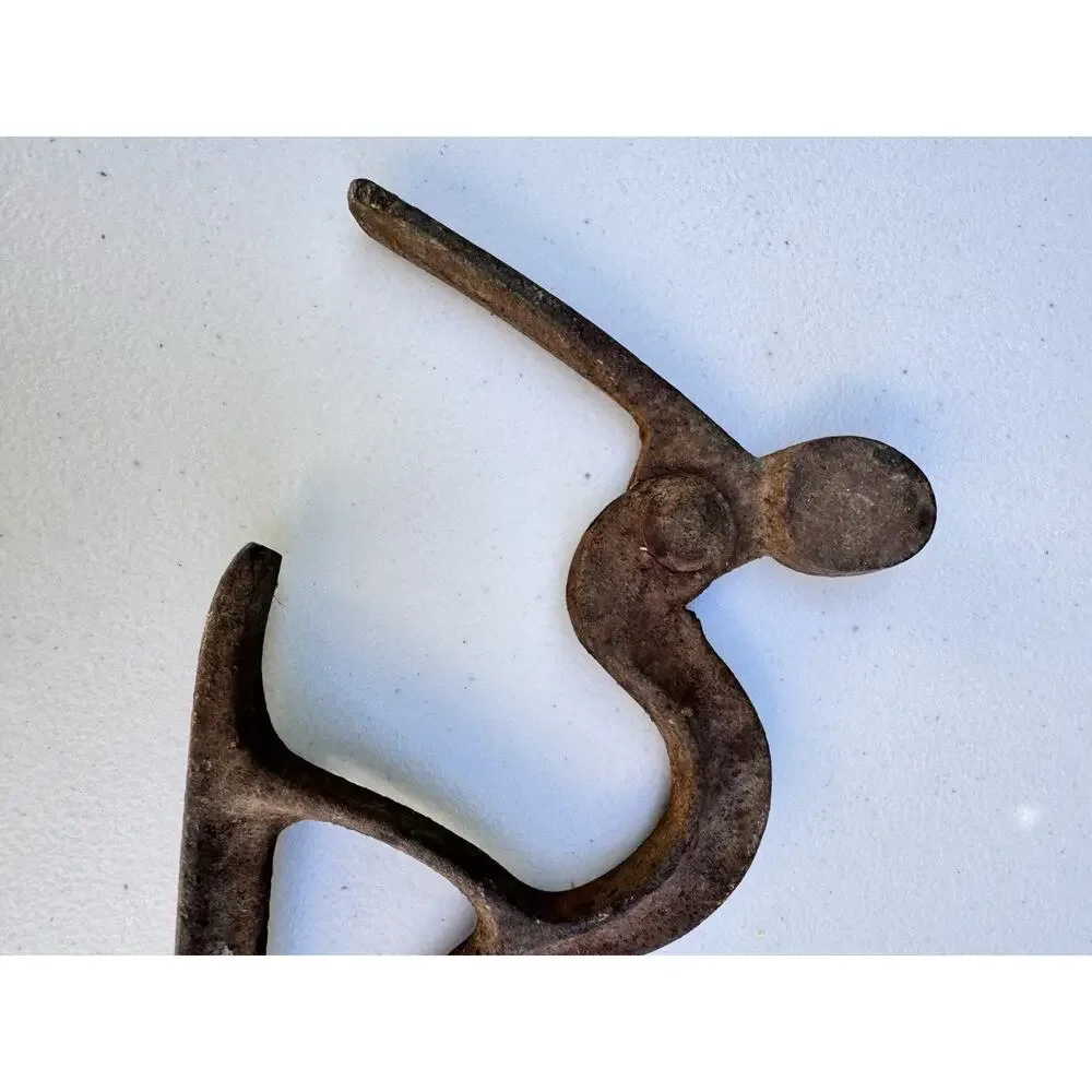 Vintage Cast Iron Ladder Safety Rung Lock for Wooden Extension Ladder